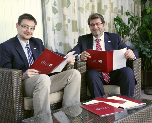 Laurentius Mayrhofer und Manfred Enzlmüller sitzend